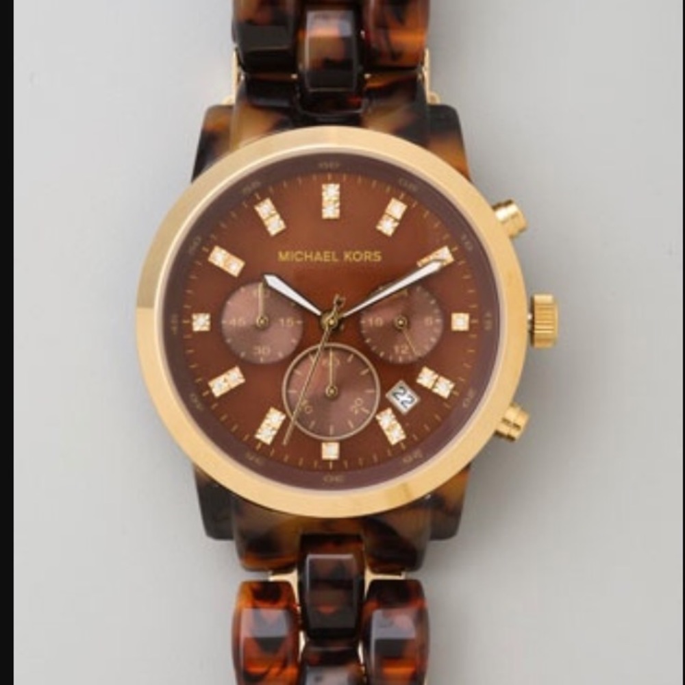 Michael Kors oversized tortoise shell watch - Picture 4 of 7
