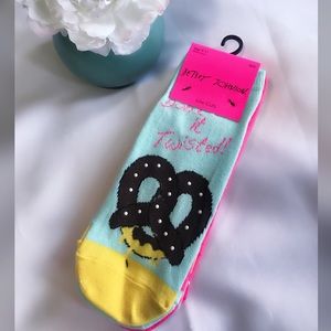 Betsey Johnson 6-Pack Socks