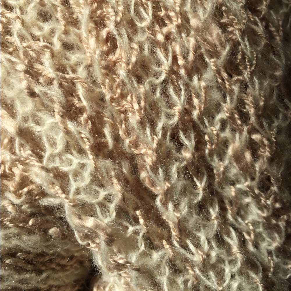 🔴3/$15 Infinity scarf tan/cream acrylic - Picture 3 of 4
