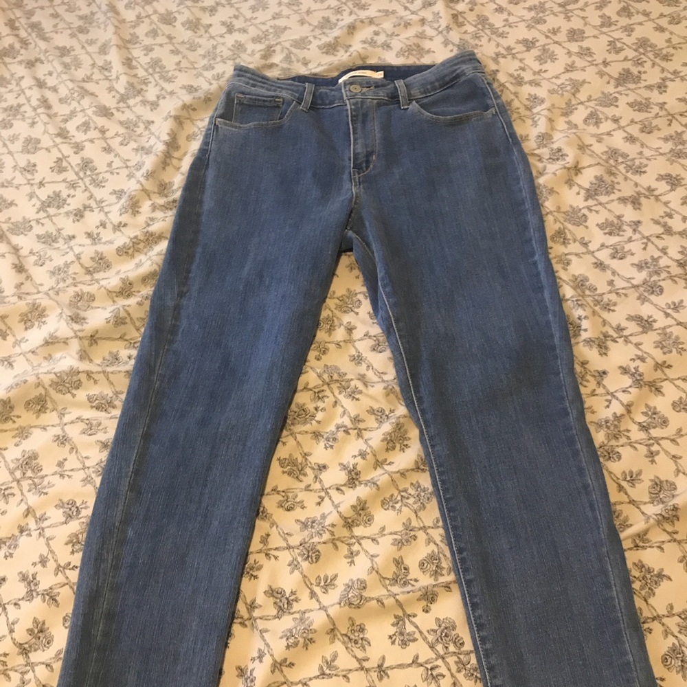 Levi's high rise skinny jean