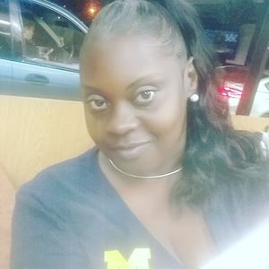 Meet your Posher, Letitia