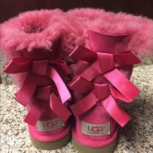 Ugg Bailey Bow Boots Fuchsia Children's size 12