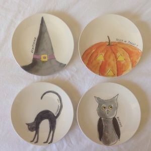 Rae Dunn Halloween Plates