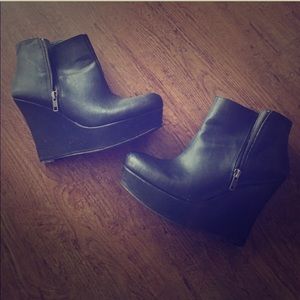 MOSSIMO Platform Ankle Booties