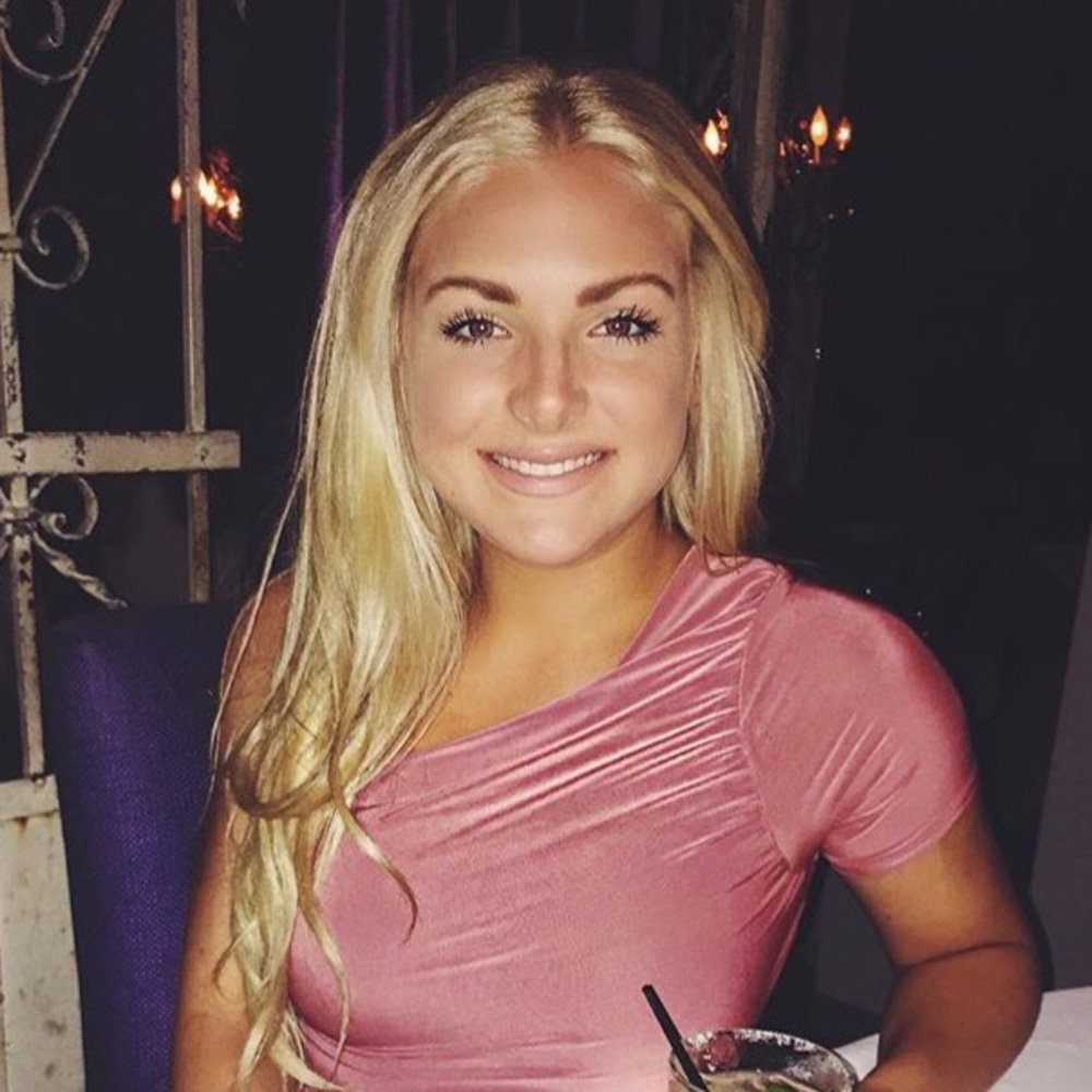 Meet your Posher, Madelyn