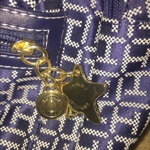 Tommy Hilfiger bag