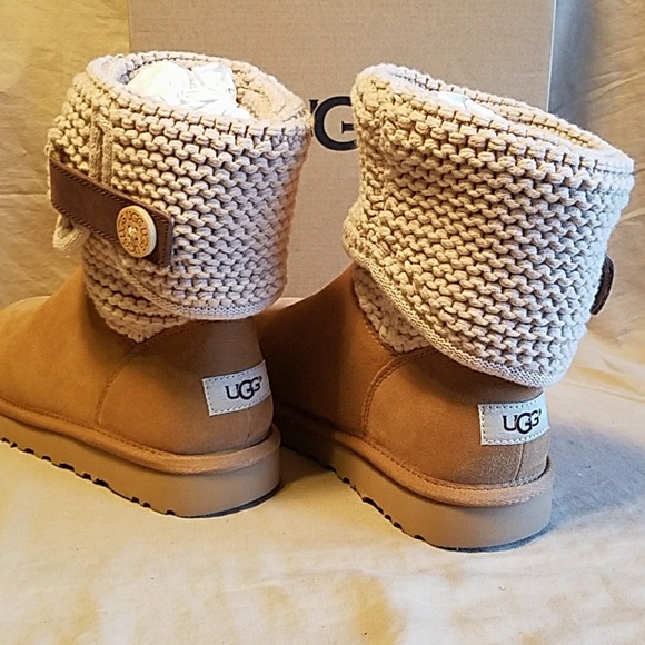 UGG W Shaina winter boots - Picture 4 of 5