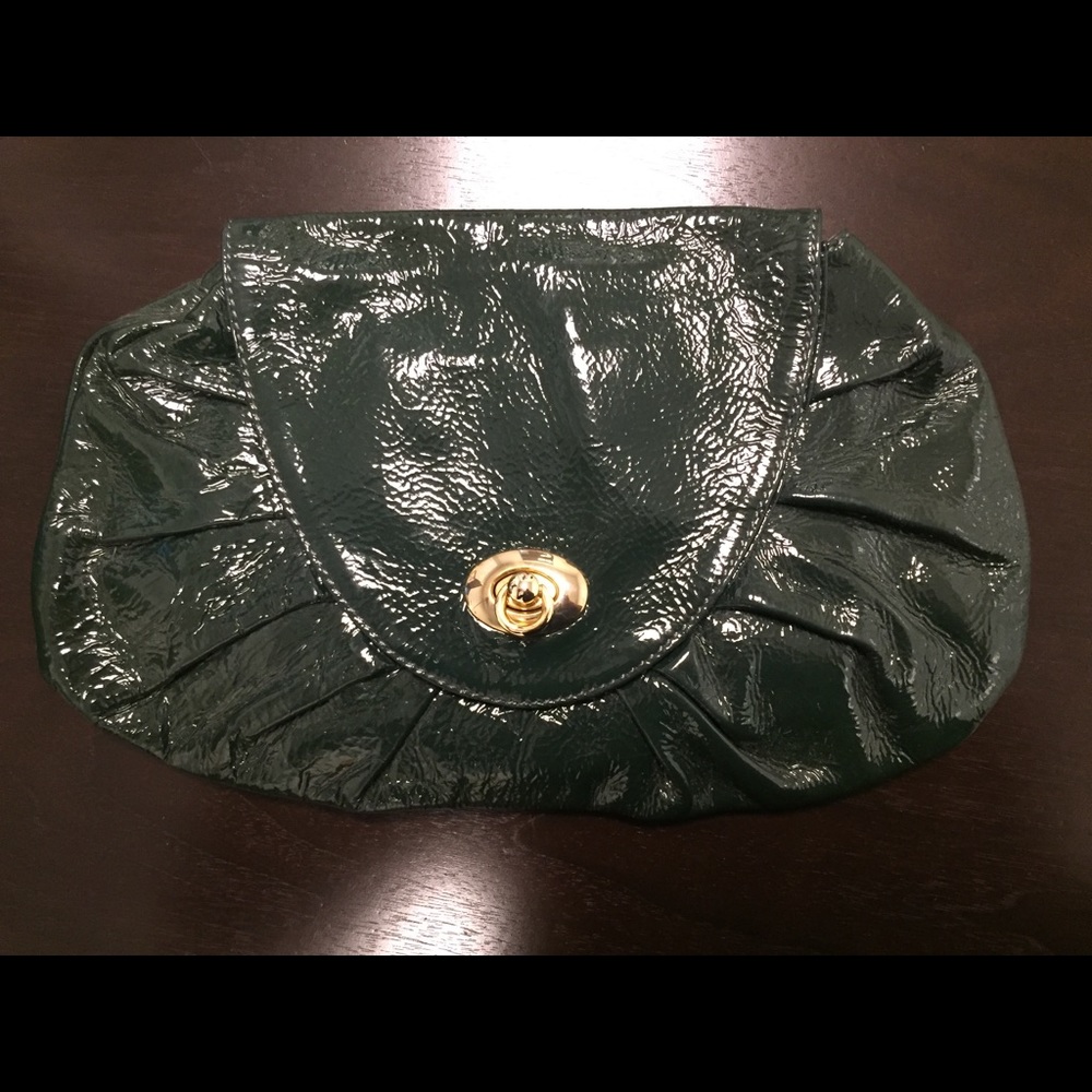 BRAND NEW Italian Goldenbleu Patent Leather Clutch