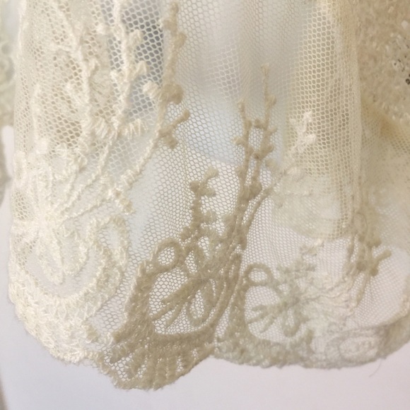 ❌❌SOLD❌❌A’reve Anthropologie RYU Tie Back Top - Picture 2 of 6