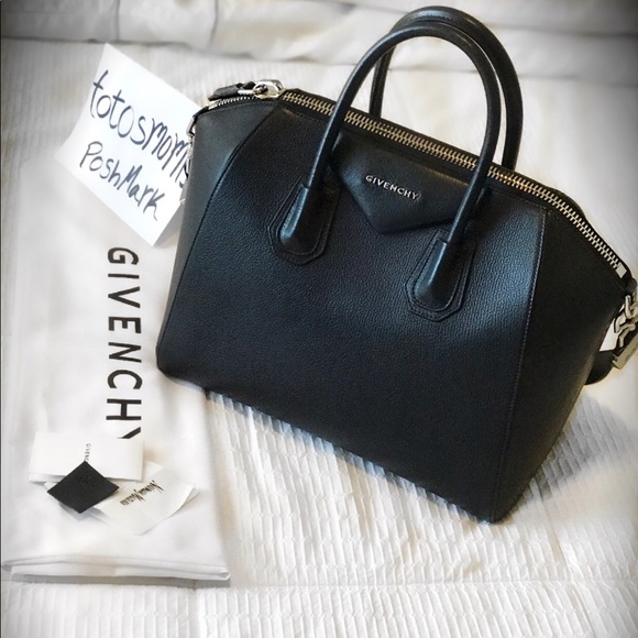 Givenchy Handbags - GIVENCHY ANTIGONA MED/BLK LEATHER SATCHEL BAG