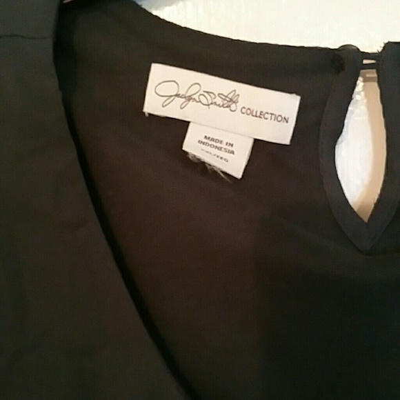 Top - Picture 2 of 2