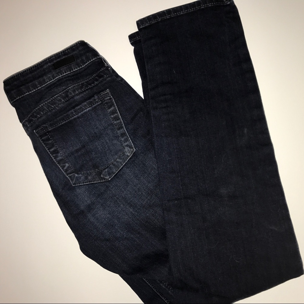 EUC kut from the kloth 2S dark wash straight jeans