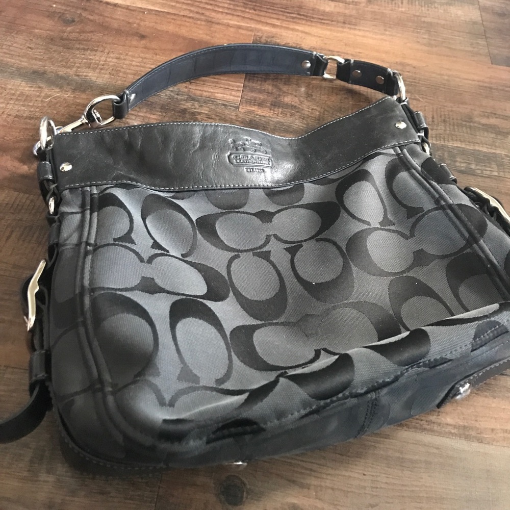 Coach Purse - Picture 2 of 8