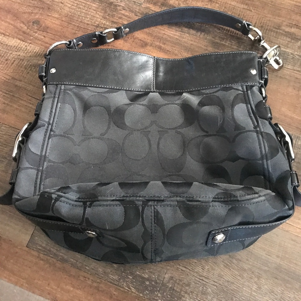 Coach Purse - Picture 3 of 8
