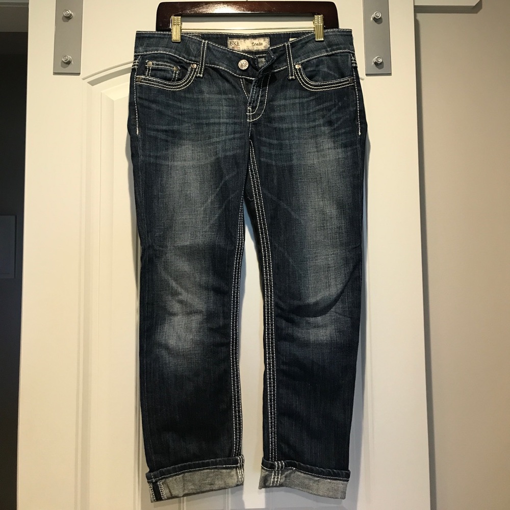BKE Stella straight leg crop jeans. Size 28.