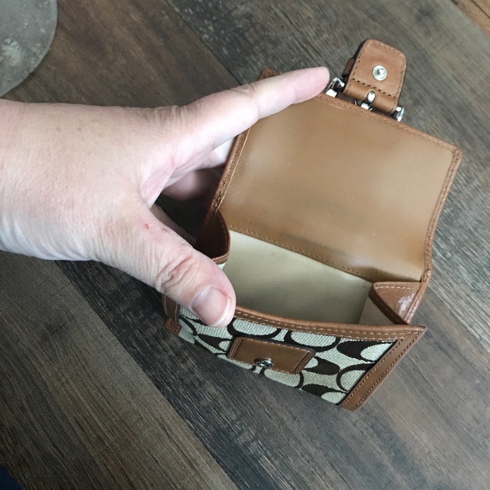 Coach Wallet - Picture 2 of 8