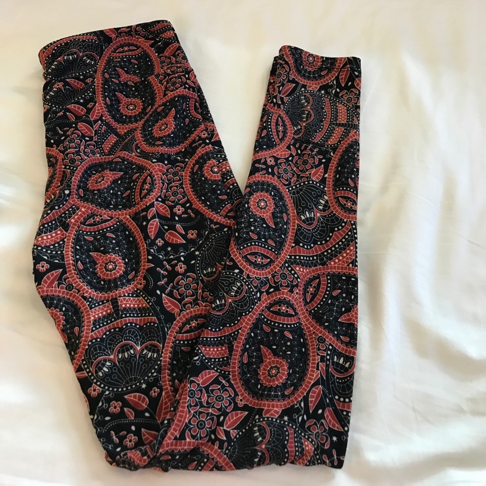LuLaRoe leggings one size