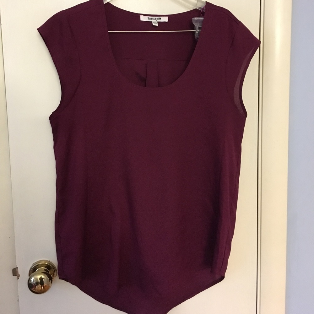 Plum/royal purple top