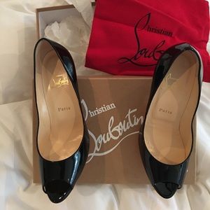 Louboutin  size 39 worn once. Perfect condition.