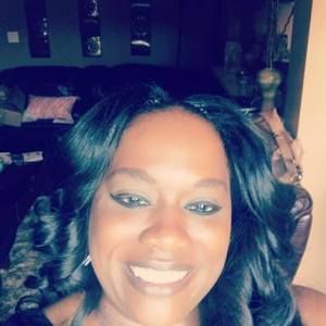 Meet your Posher, Beverly