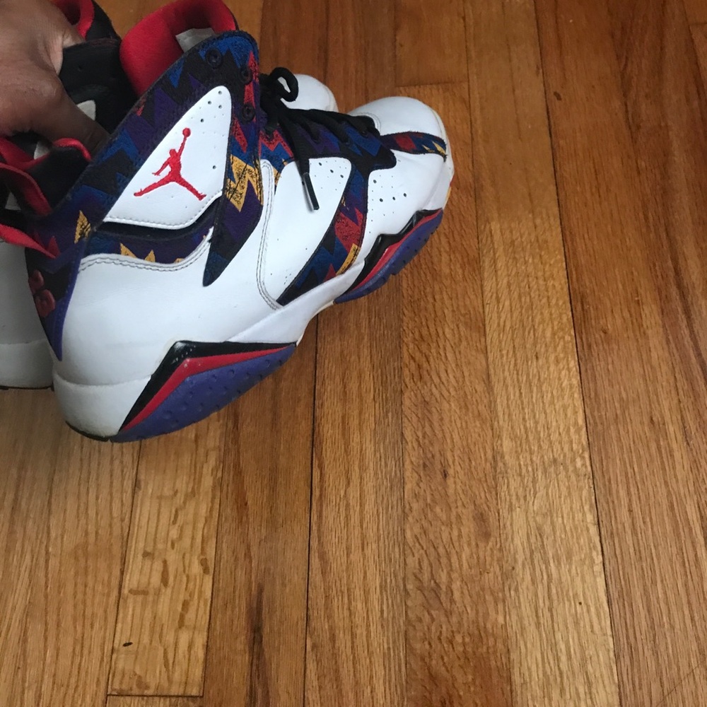 Retro Jordan sweater 7s