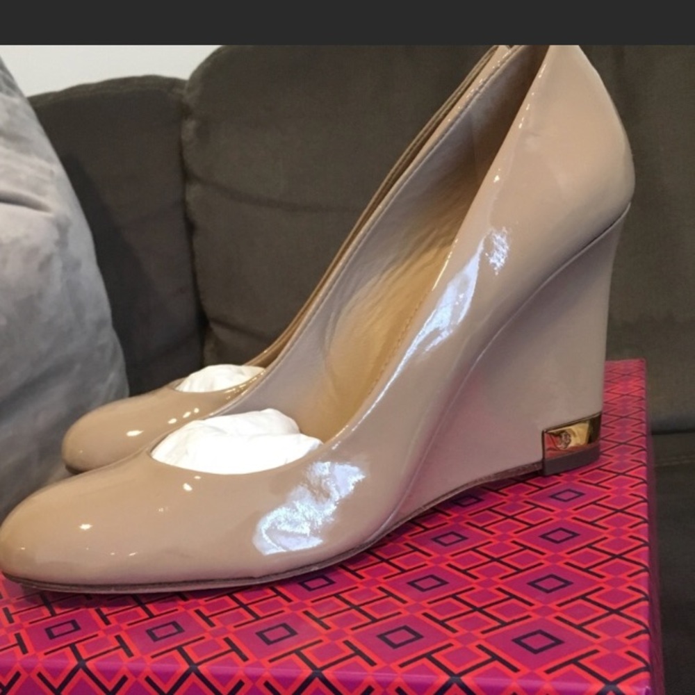 Tory Burch Astoria wedge