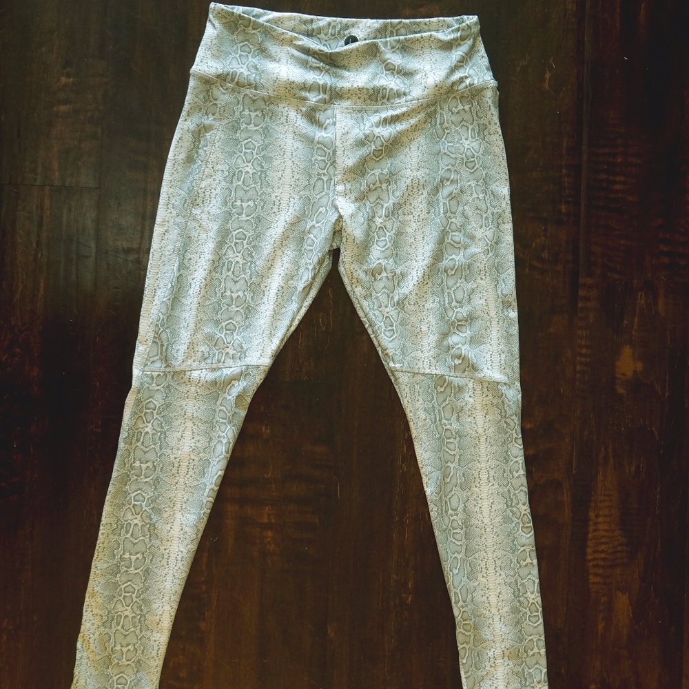 NWT Snake Skin Yoga Pants