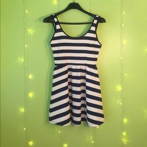 Forever 21 Blue & White Casual Skater Dress