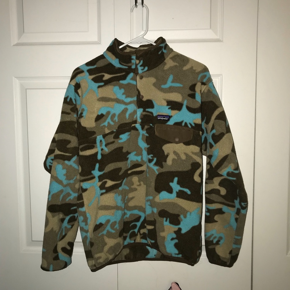 men’s forest camo lightweight snap-t patagonia
