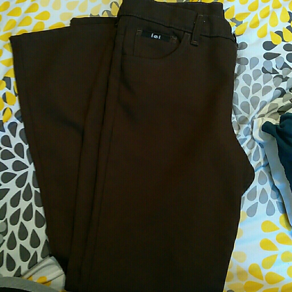 Lei pants