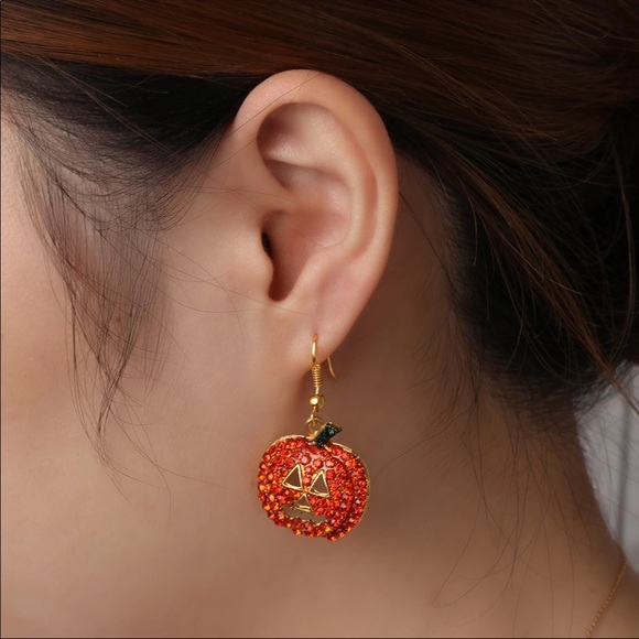 🎃Pumpkin Earrings🎃 - Picture 4 of 5