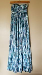 Gorgeous Jessica Simpson Maxi Dress