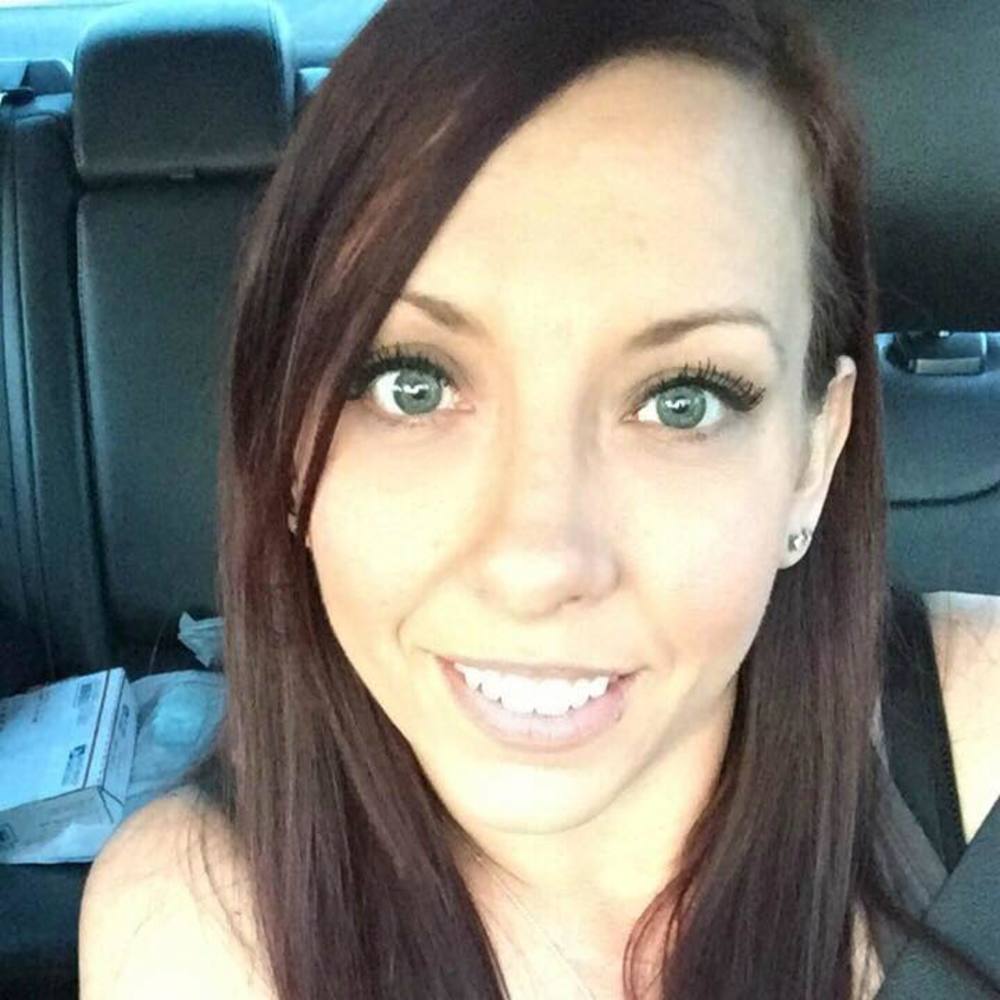 Meet your Posher, Kelli