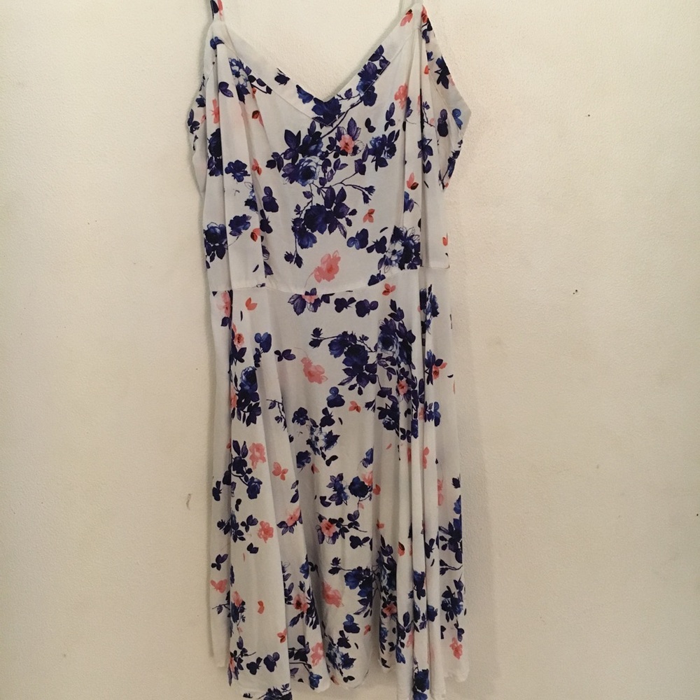 Cotton On Floral Dress (M)