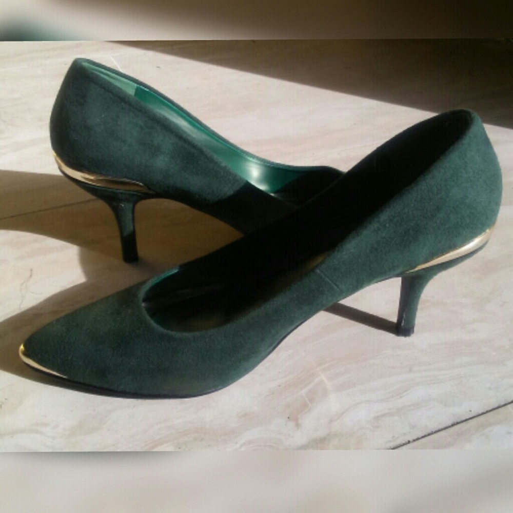 Dark Emerald Heels