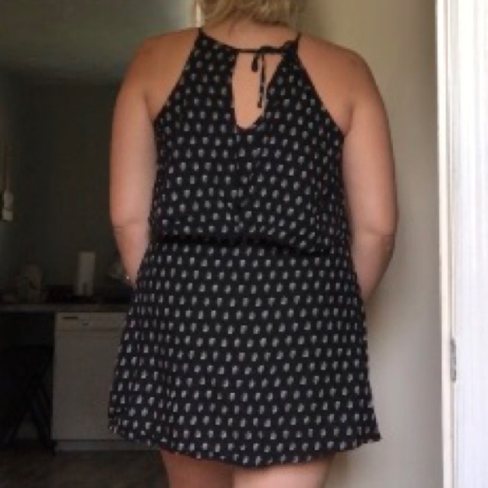 •BLACK PRINTED DRESS• - Picture 6 of 6