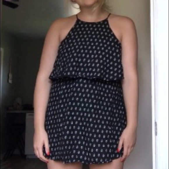 •BLACK PRINTED DRESS• - Picture 5 of 6