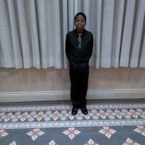 Meet your Posher, Devan