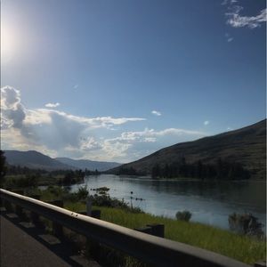 Meet your Posher, Analise