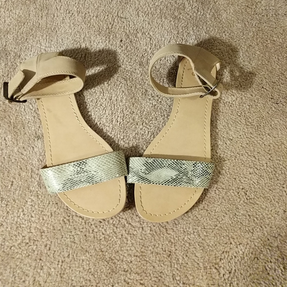 Ankle strap sandles
