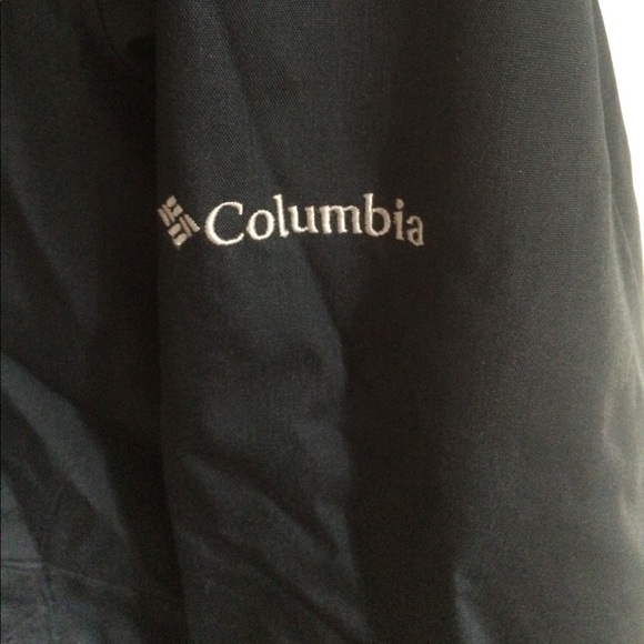 Black Columbia Jacket Raincoat - Picture 2 of 5