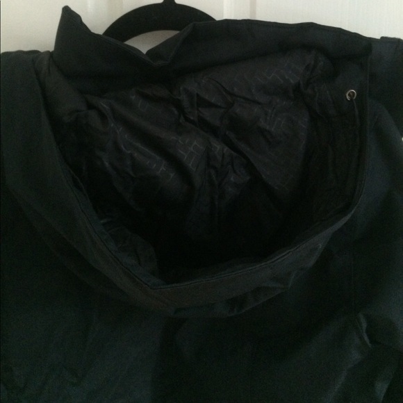 Black Columbia Jacket Raincoat - Picture 5 of 5