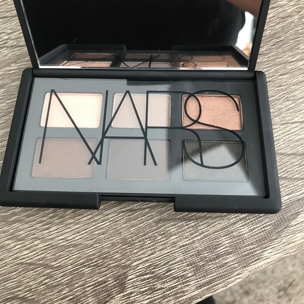 Never used NARS eyeshadow palette