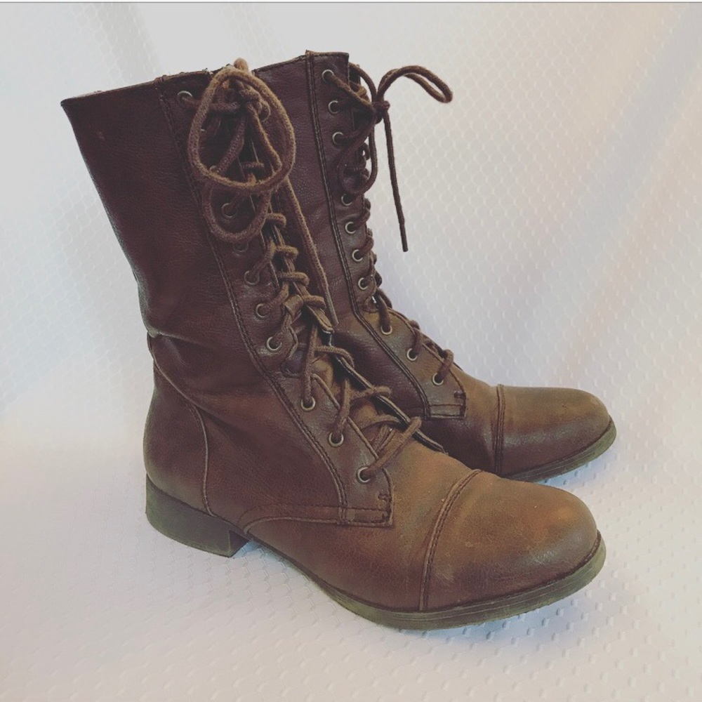 🎉PRICE DROP🎉 FOREVER 21 Brown Jump Boots