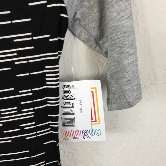 🔴LAST CALL🔴 LuLaRoe Black Gray Dash Julia Dress - Picture 4 of 4