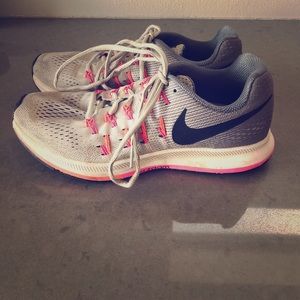 Nike zoom Pegasus running shoes