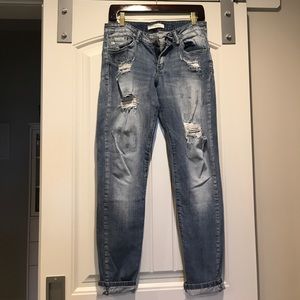 Kancan distressed skinny jeans. Size 27.