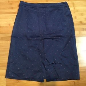 J crew size 4 Pencil Skirt Navy polka dot