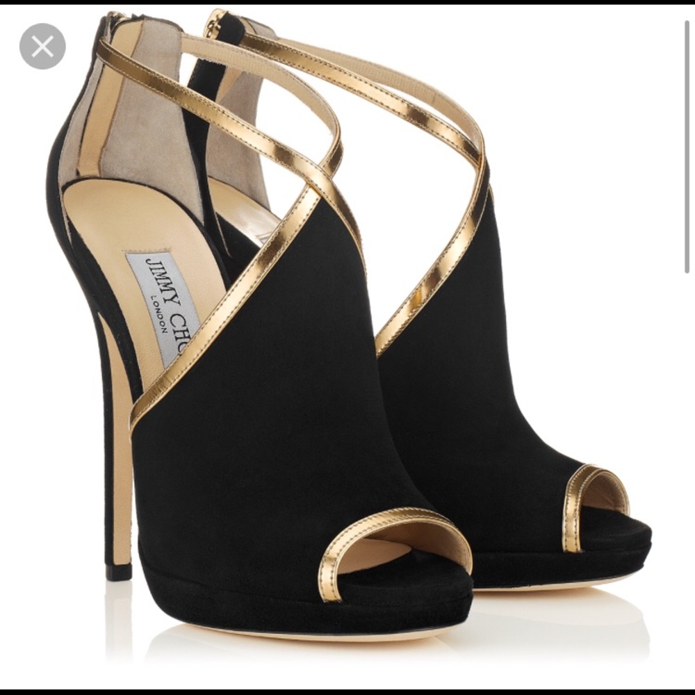Jimmy Choo👠 Fey black Suede heel with gold accent