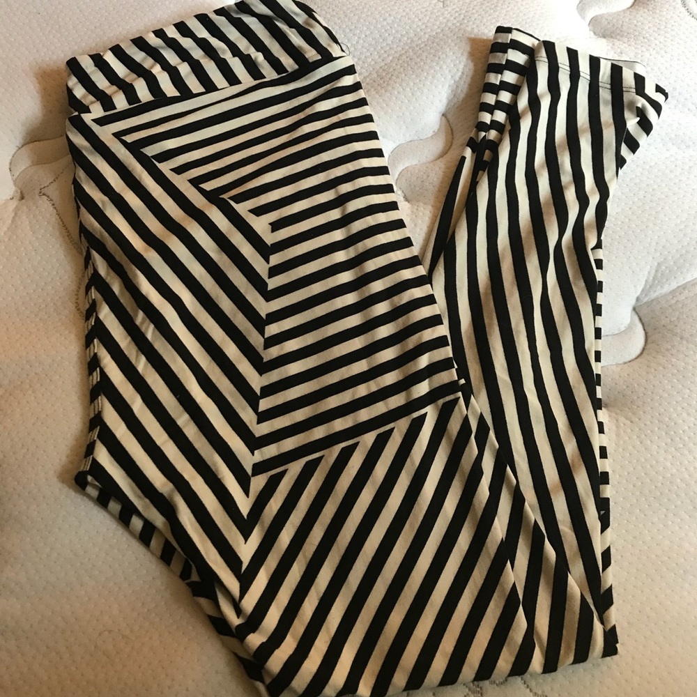 TC LuLaRoe leggings